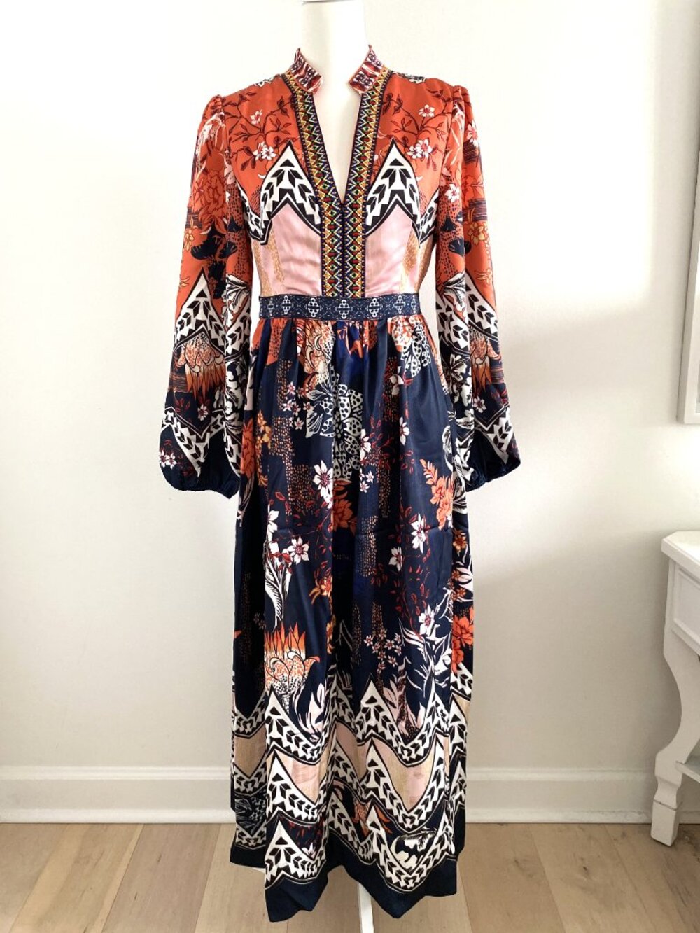 Ador Floral Bohemian Print Long Sleeve Midi Dress